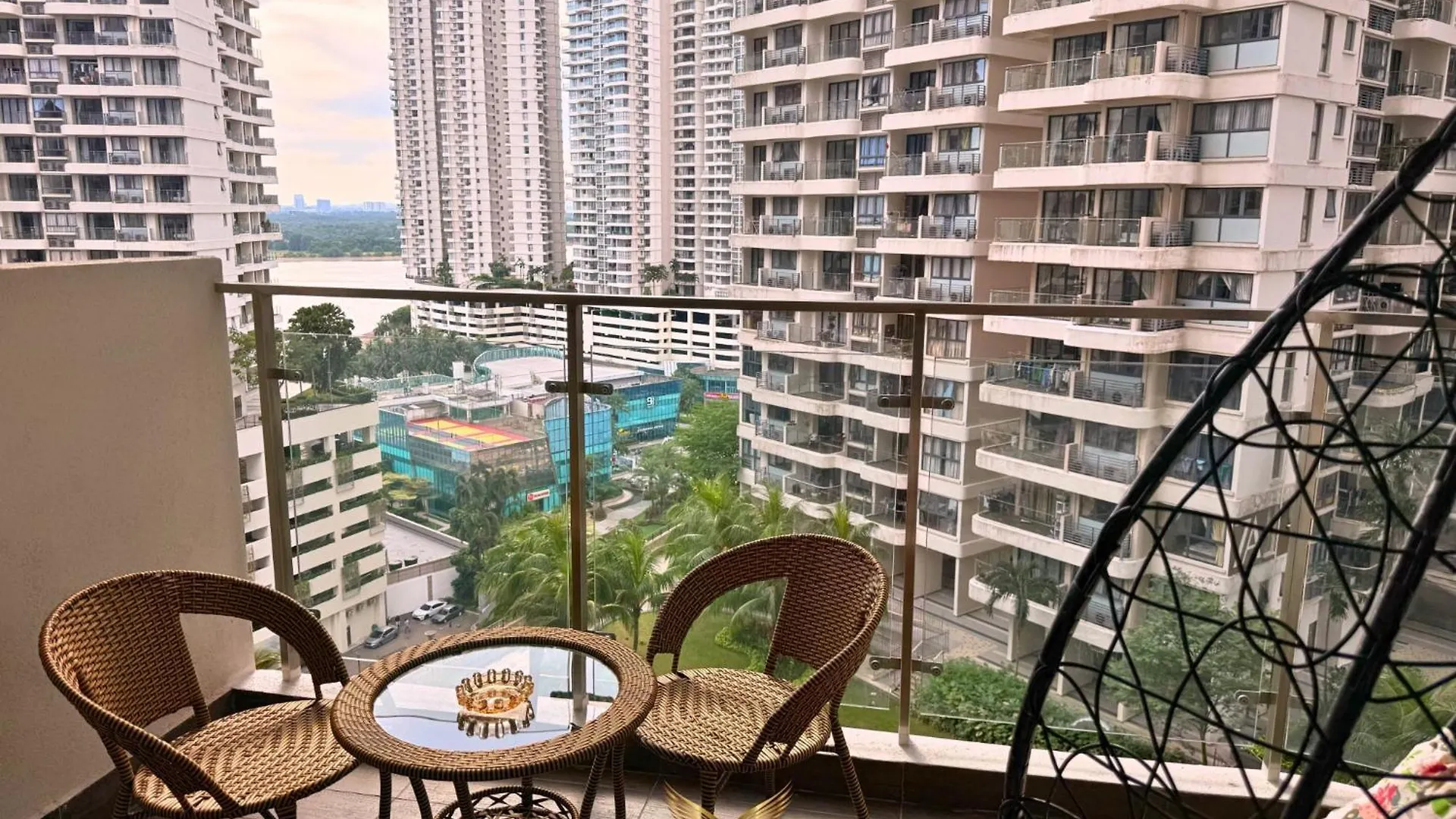 Appartamento Jb Danga Bay Cozy 2Br By Viesel Group - Netflix, Wifi, Free Parking Johor Bahru Malesia
